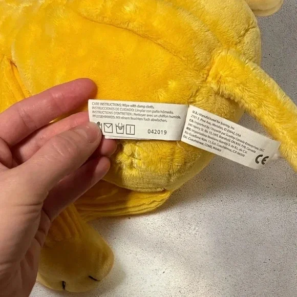 Scentsy Buddy The Lion King SIMBA Disney Plush Diffuser - Picture 8 of 10